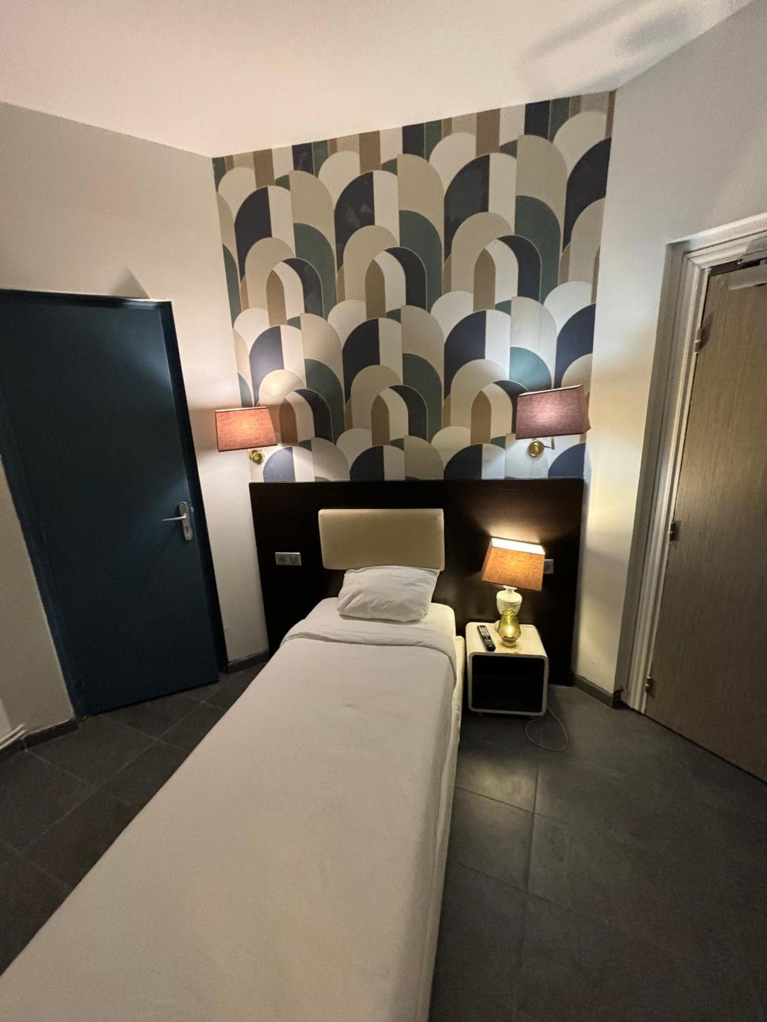 Hotel Astrid Rouen Eksteriør bilde