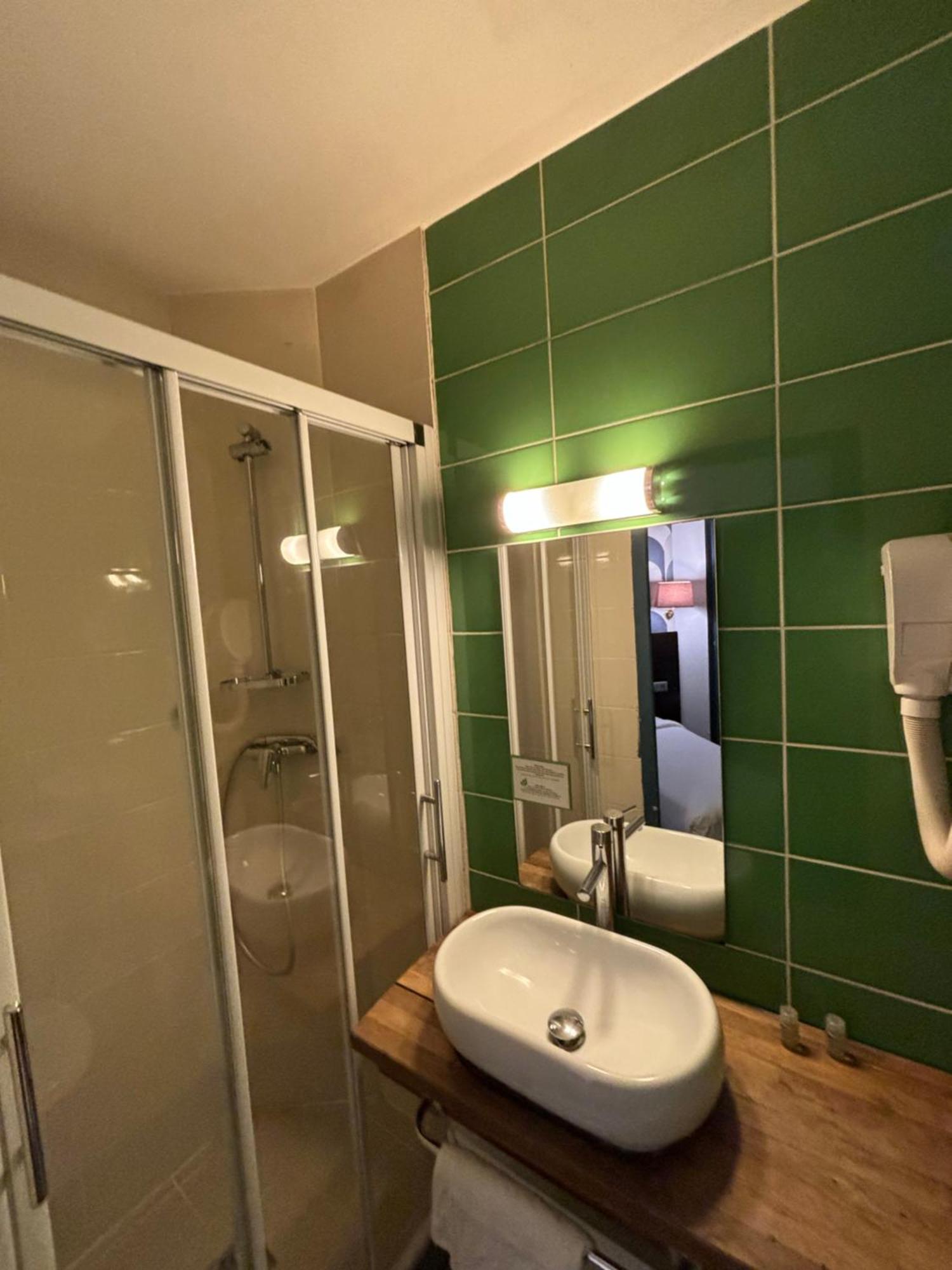 Hotel Astrid Rouen Eksteriør bilde